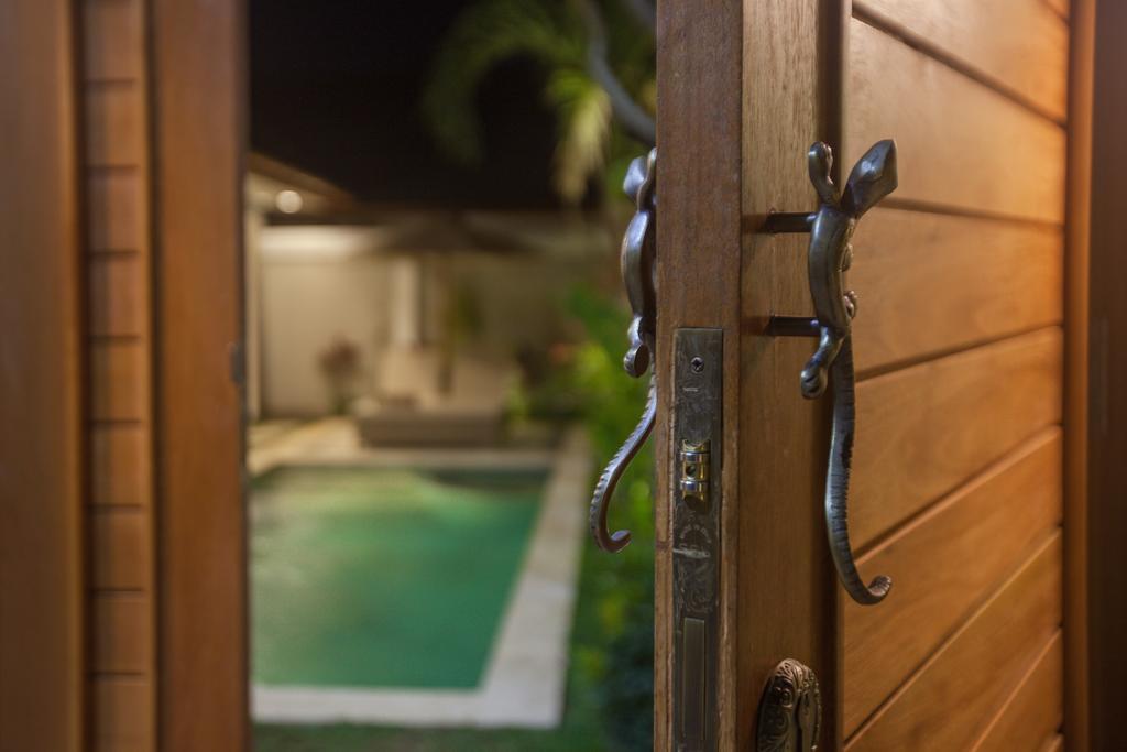 Two Lizards Beach Villas Sanur Exterior foto